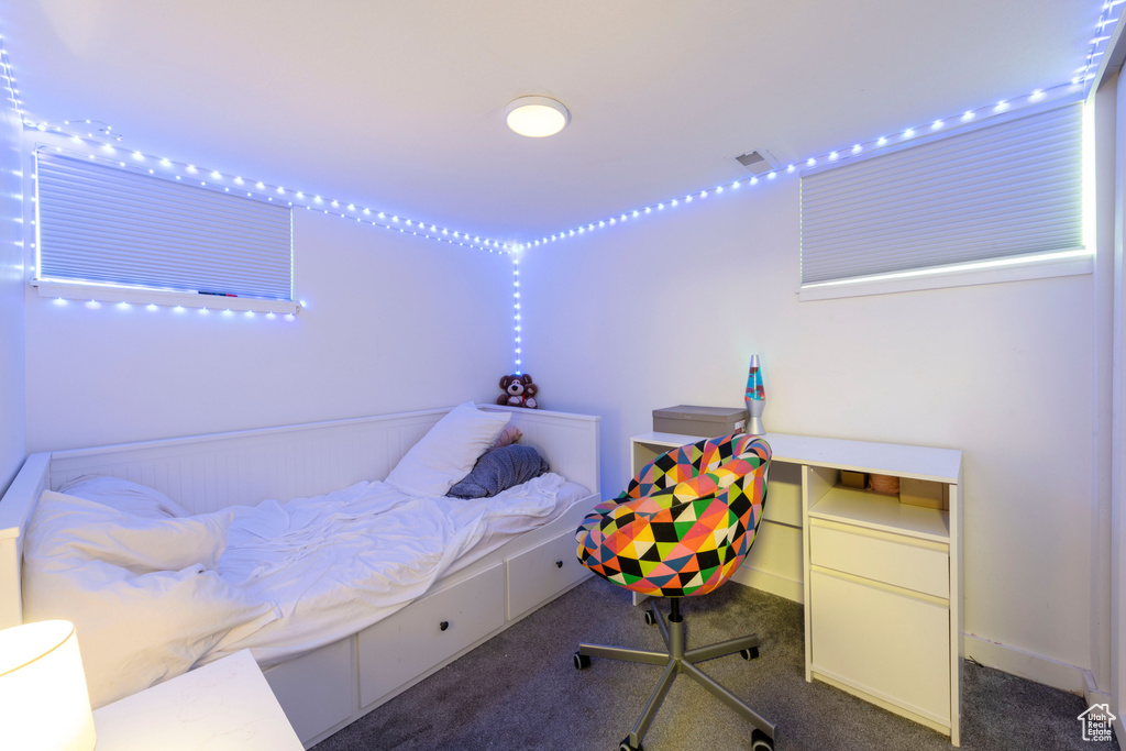 Bedroom with carpet floors