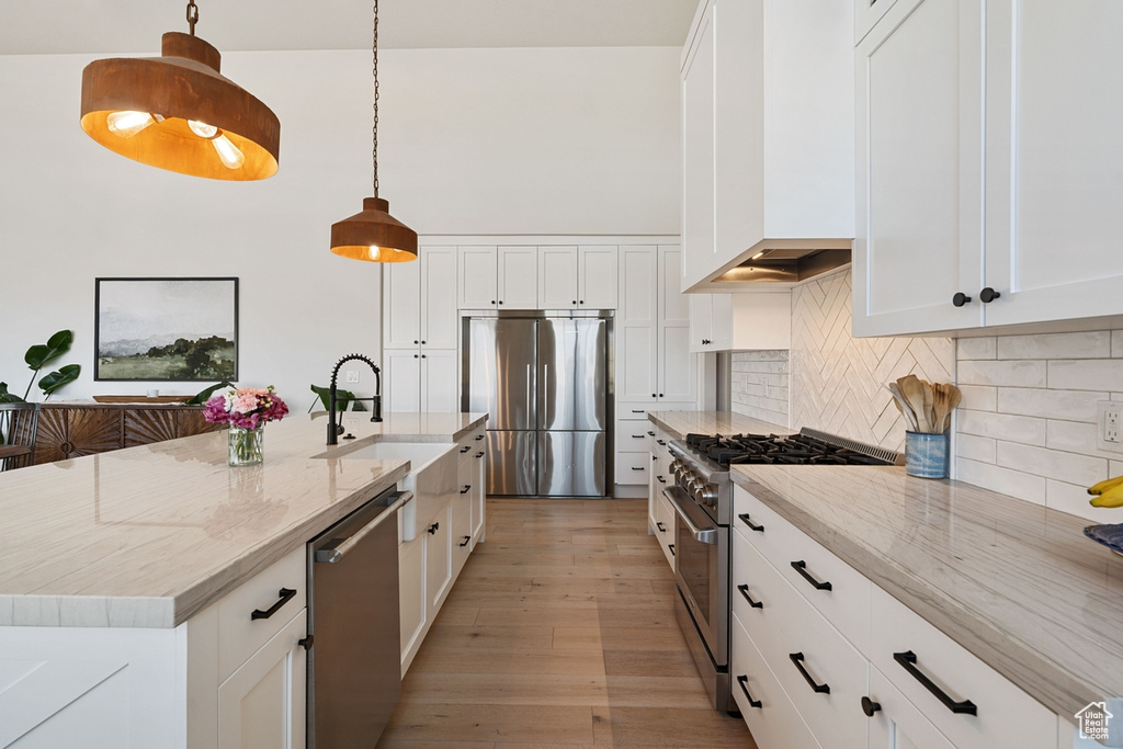 5469 N MEADOW LARK LN Lehi, UT 84043
