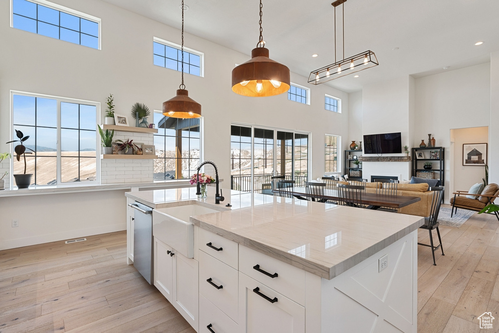 5469 N MEADOW LARK LN Lehi, UT 84043