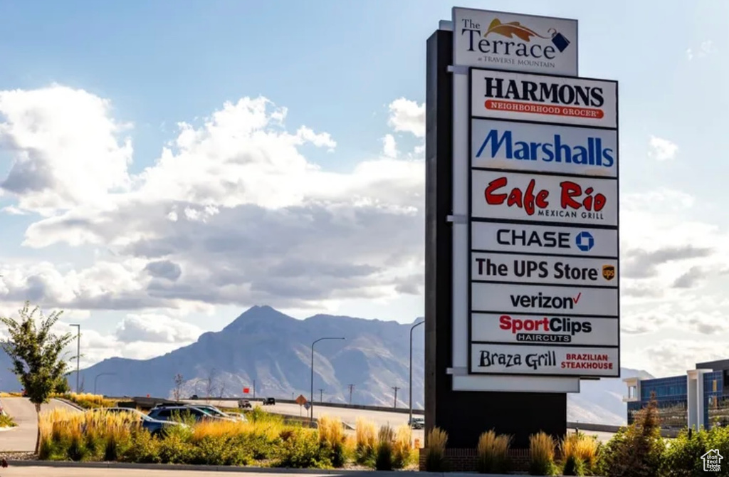 5469 N MEADOW LARK LN Lehi, UT 84043