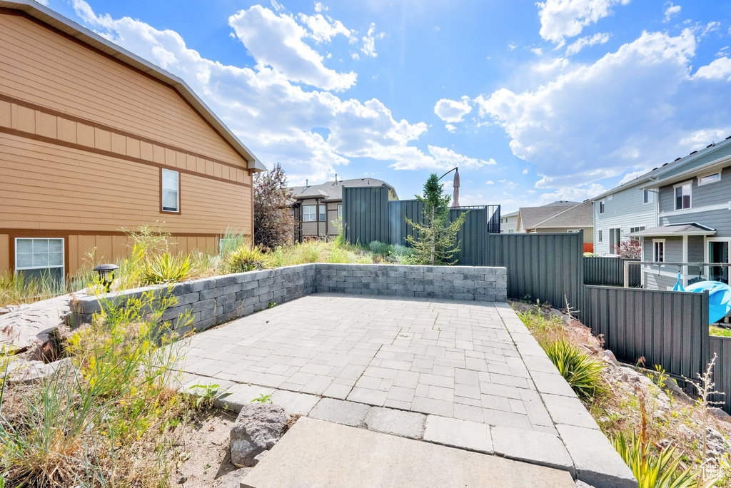 View of patio / terrace featuring a residential view