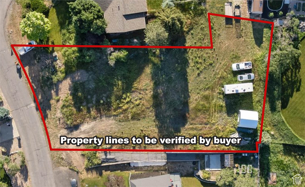 Aerial view of property's location with property boundaries highlighted