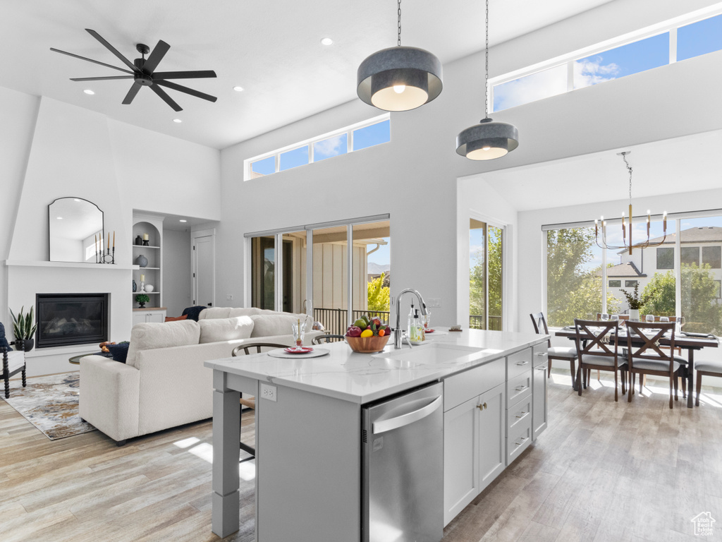 1872 S 250 W Lehi, UT 84043