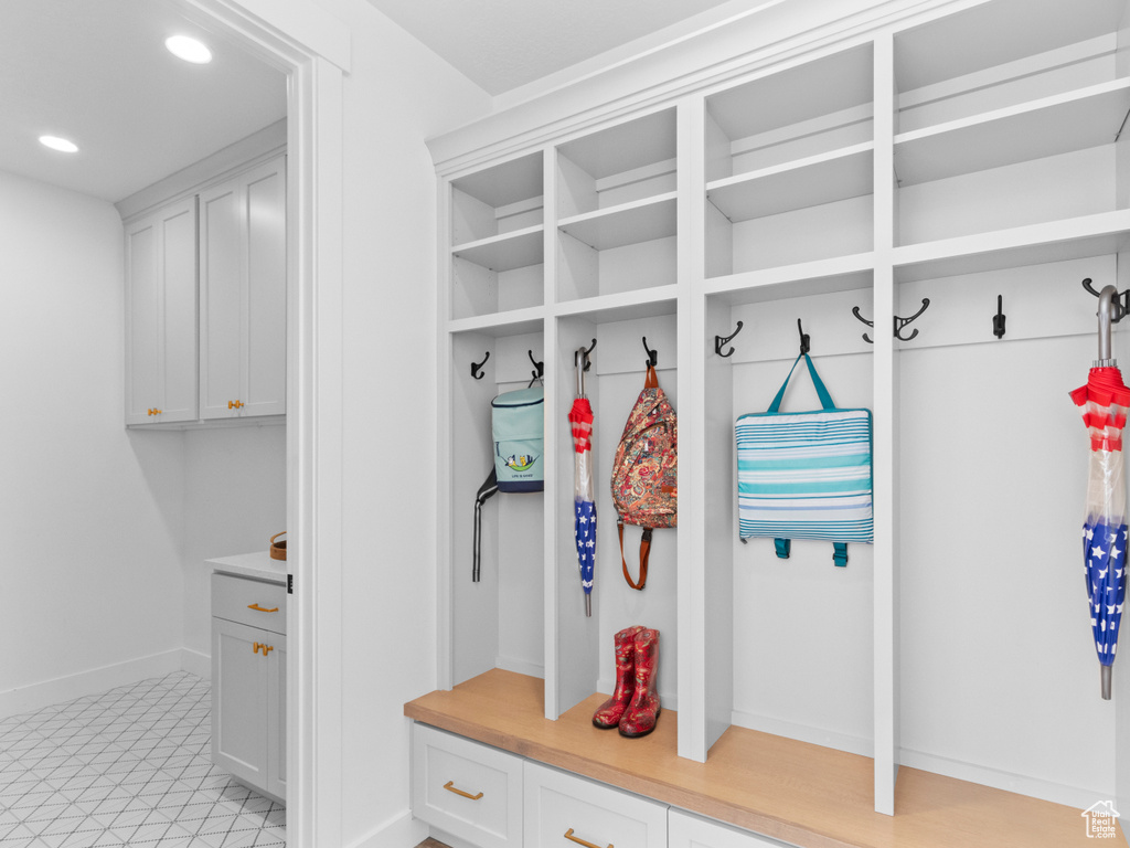 1872 S 250 W Lehi, UT 84043