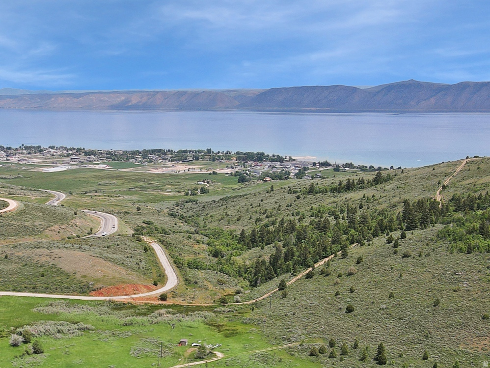 View photos for 1072 S Mountain Mdw 1072 S Mountain Mdw