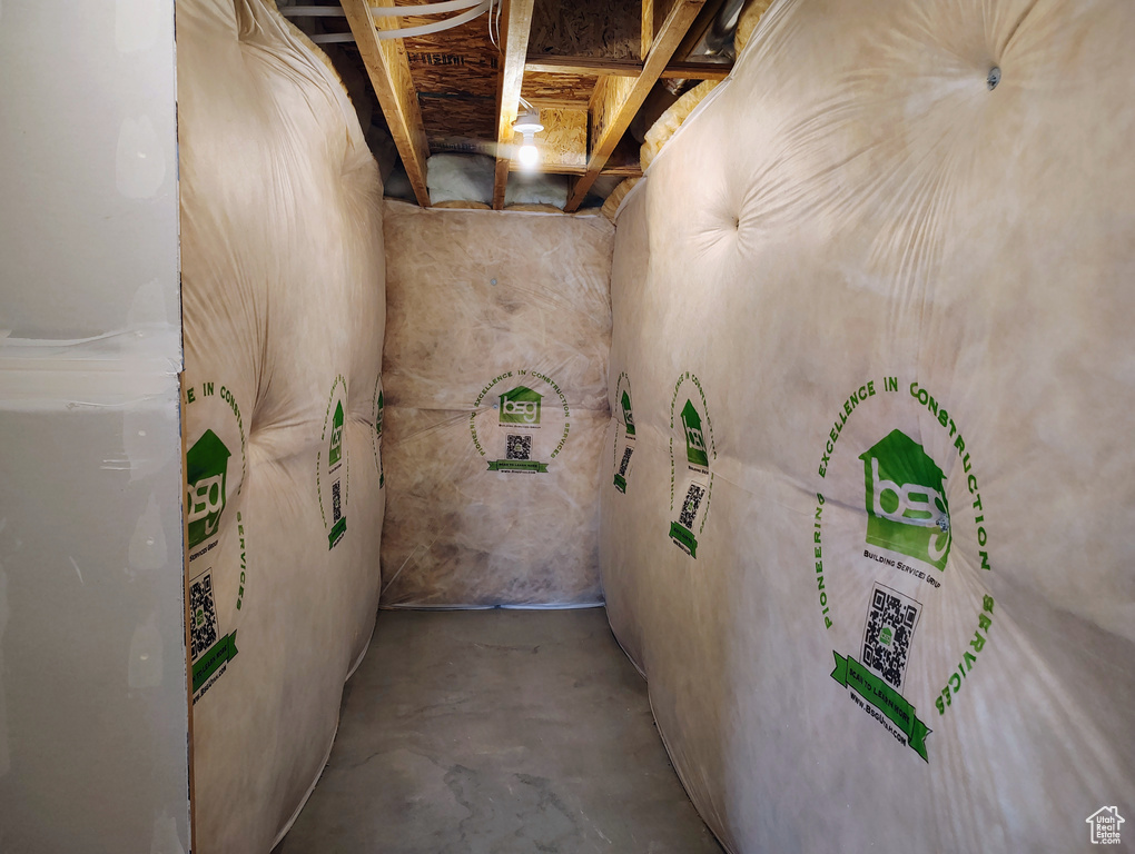 Corridor with concrete flooring
