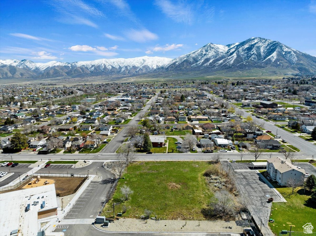 Aerial perspective of suburban area with mountains