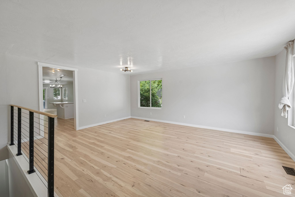 Photo 10 for MLS #2091938 at 1212 Pinehurst Cir
