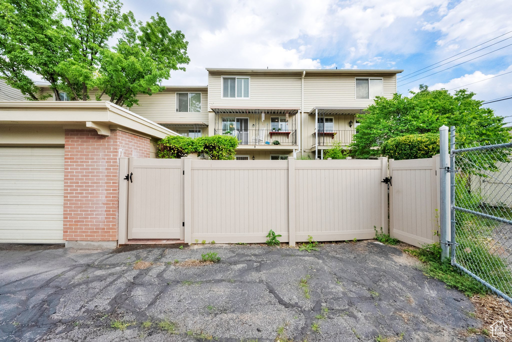 View of patio / terrace with a gate