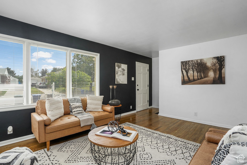 2041 E STRATFORD DR Salt Lake City, UT 84109