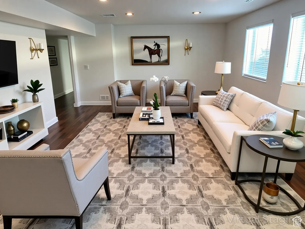 6053 S 4400 W Hooper, UT 84315
