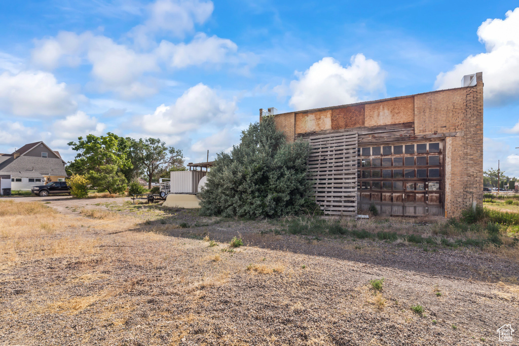 View of property exterior