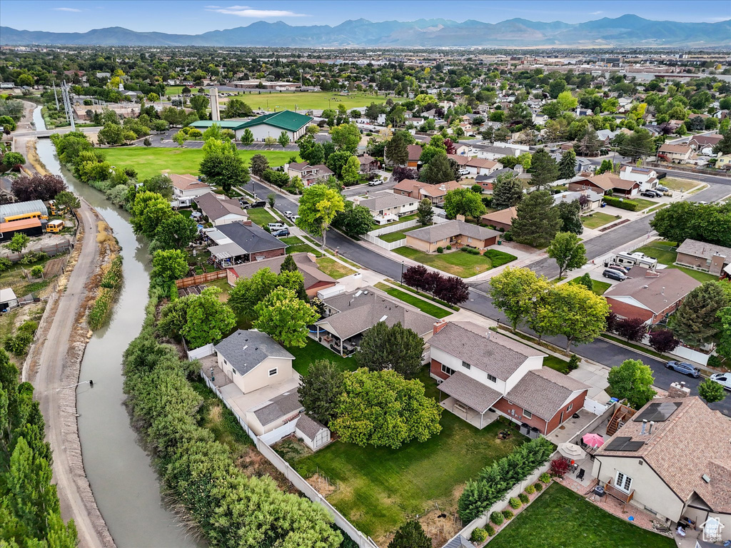 Aerial perspective of suburban area featuring mountains