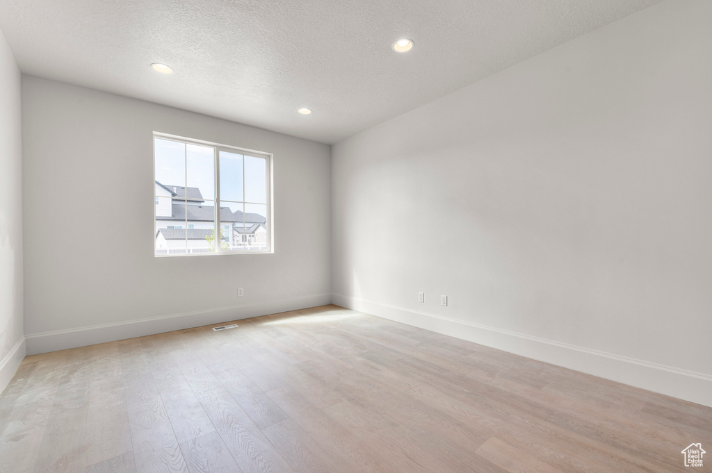 11718 S HALLS CREEK RD Draper, UT 84020