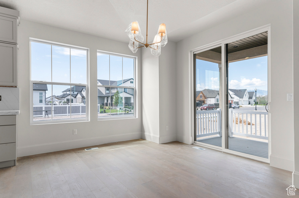 11718 S HALLS CREEK RD Draper, UT 84020