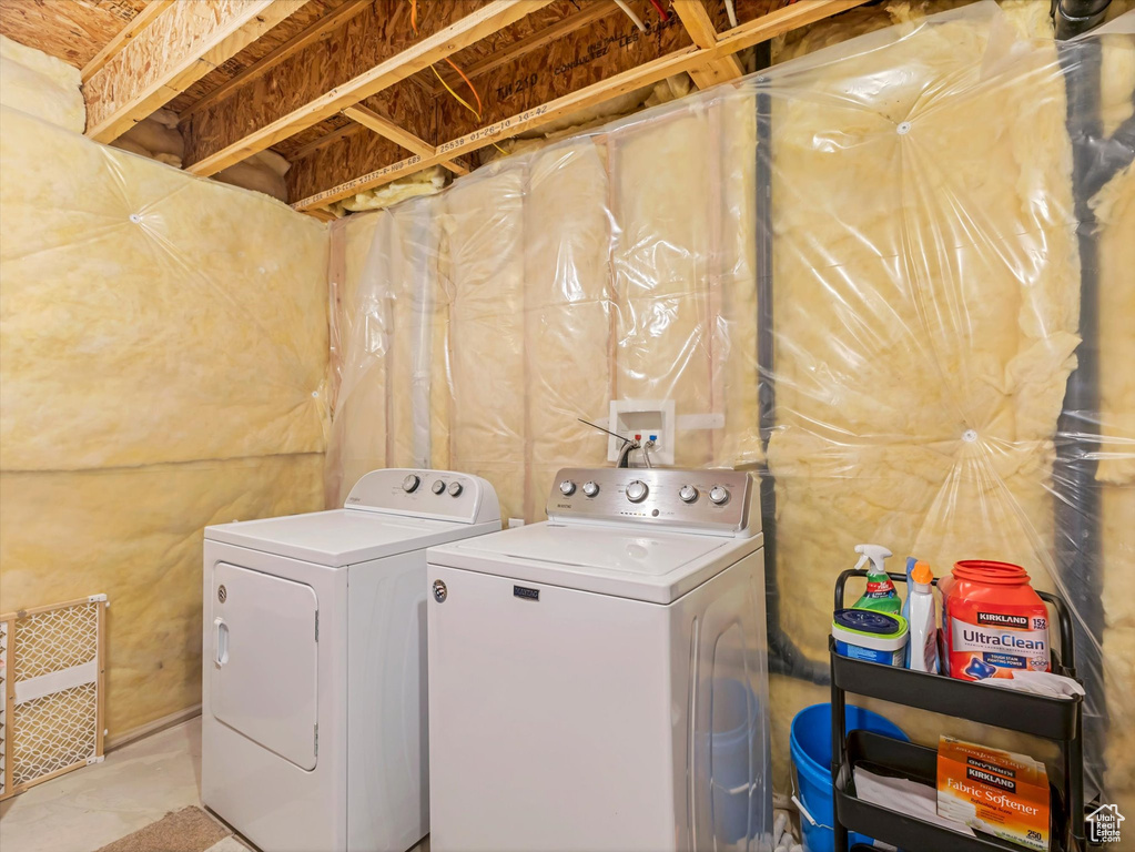 Laundry area with washing machine and dryer
