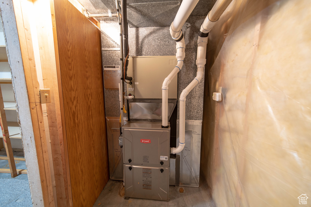 Utilities featuring heating unit