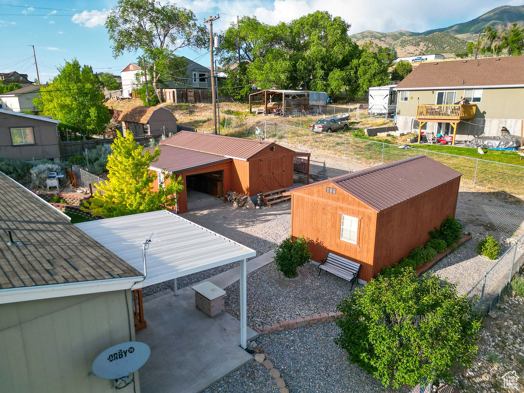 Aerial perspective of suburban area with mountains