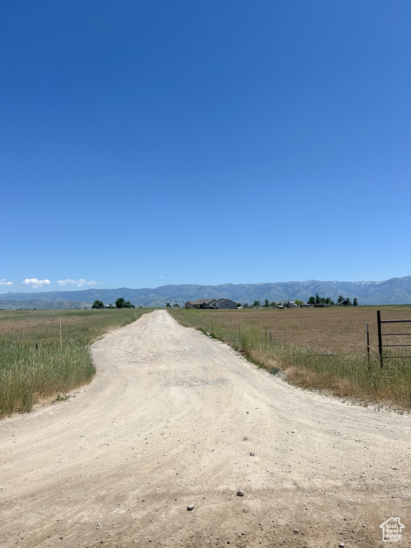 2673 S 2400 W Weston, ID 83286