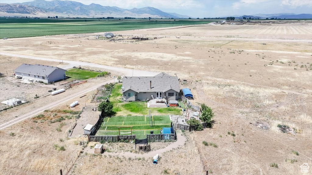 2673 S 2400 W Weston, ID 83286