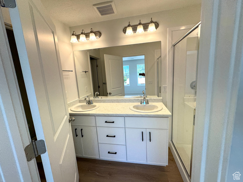 1668 N 1600 W #128 Layton, UT 84041