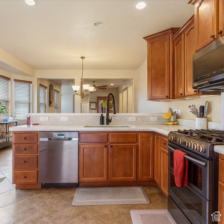 11768 S COPPER SKY DR South Jordan, UT 84009