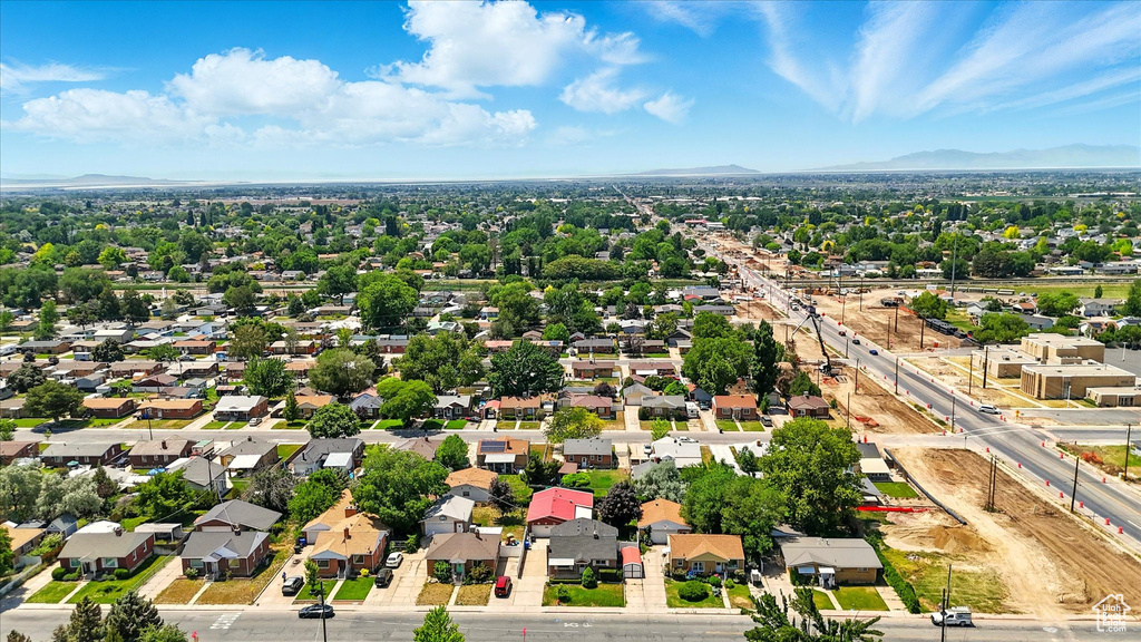 Aerial perspective of suburban area with mountains