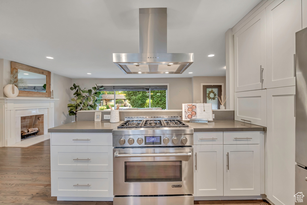 Photo 11 for MLS #2092123 at 2241 E Melodie Ann Way