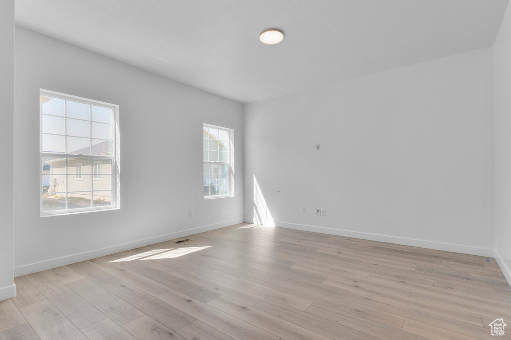 Photo 9 for MLS #2092157 at 7821 W Alta Springs Ln