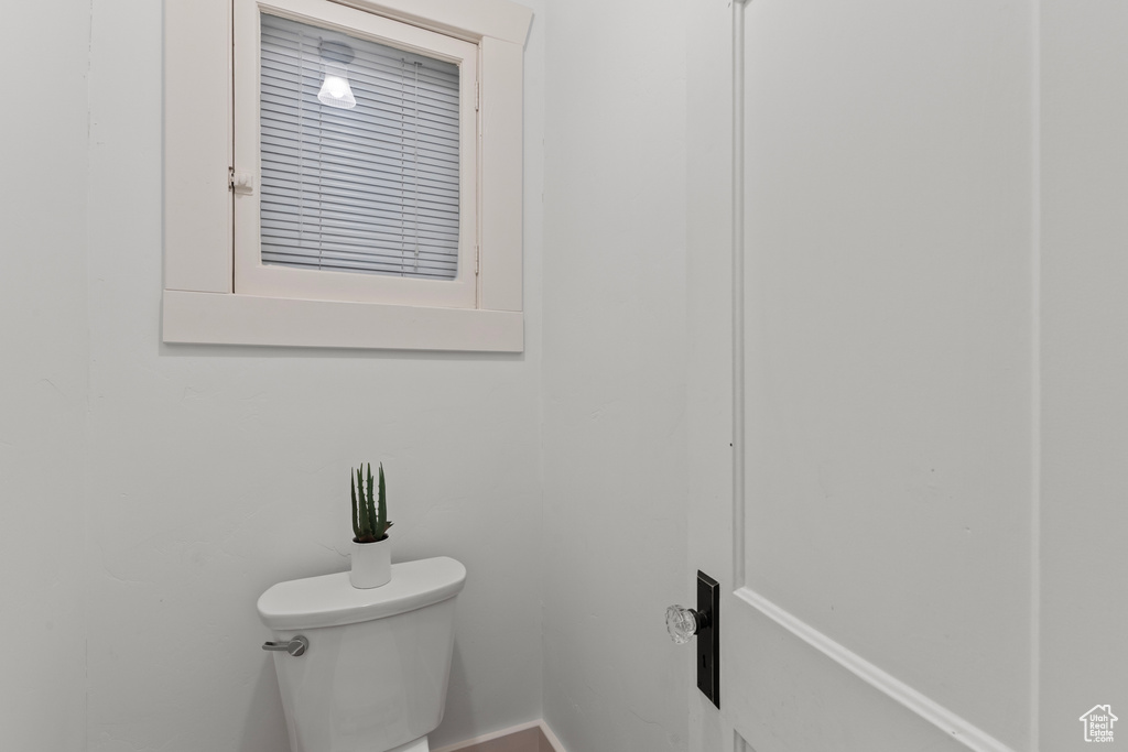 Bathroom featuring toilet
