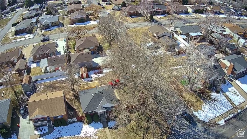 Aerial view of property\\\\\\\\\\\\\\\'s location featuring nearby suburban area