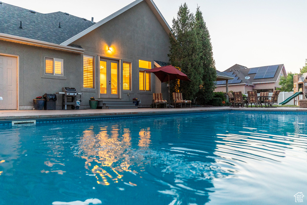 10677 S AMBERLEY LN Sandy, UT 84094