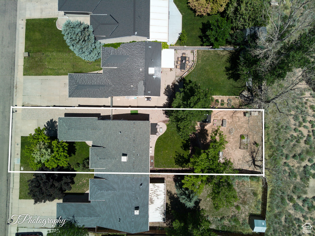 Aerial view of property\'s location featuring property parcel outlined