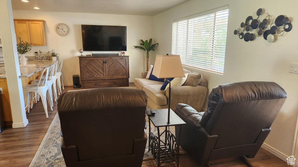 Photo 5 for MLS #2092252 at 1845 Canyon Dr #1206