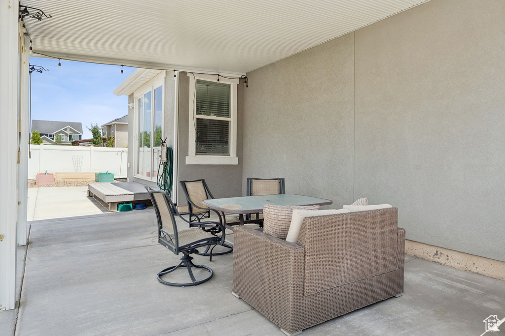 View of patio / terrace with outdoor dining area