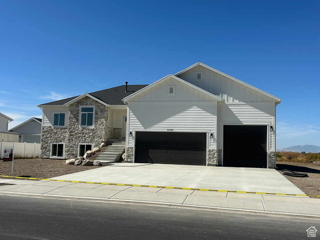 Photo 2 for MLS #2092291 at 3191 S 5100 West #1