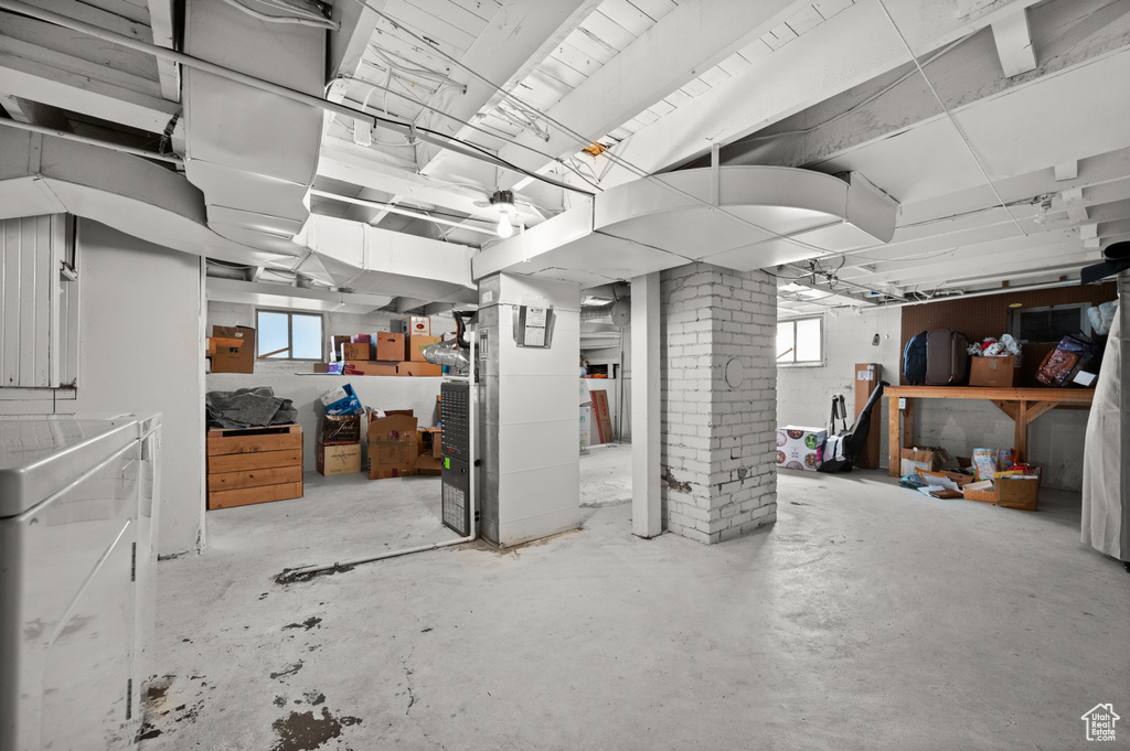 Below grade area featuring washer / clothes dryer