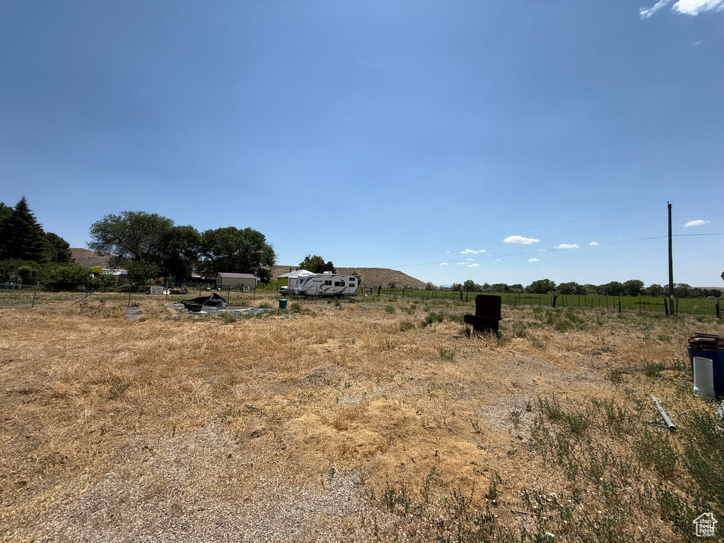 View of yard with a view of countryside
