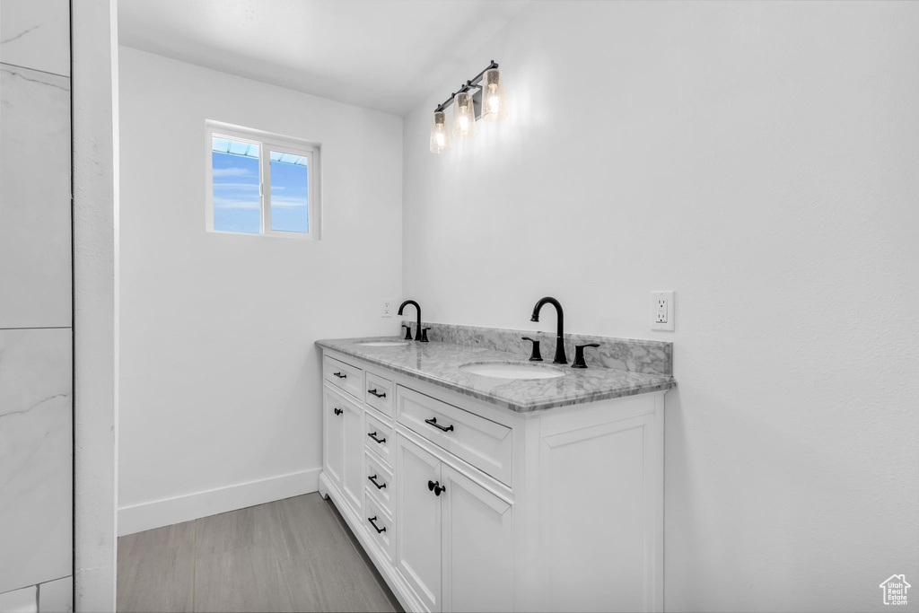 5098 W HATTON RD Kanosh, UT 84637