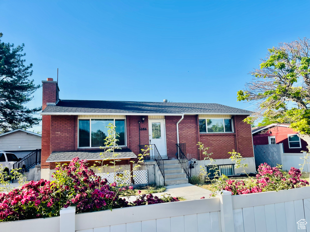 1086 W WENCO DR Salt Lake City, UT 84104