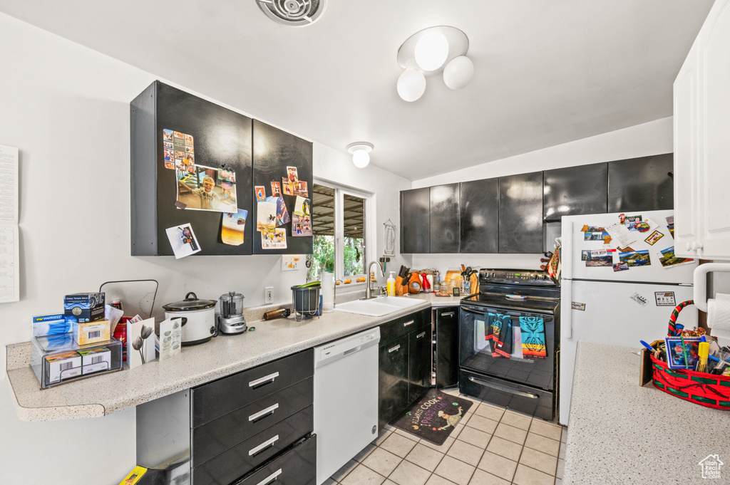 1543 E WINWARD DR Holladay, UT 84117