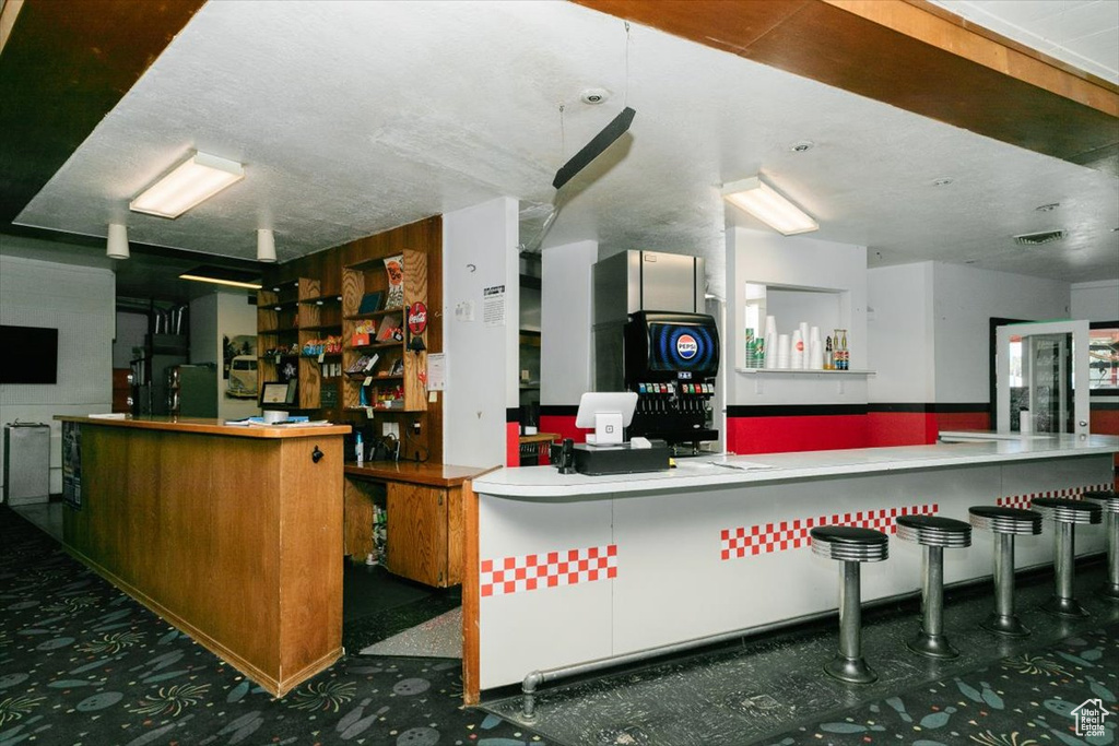 Welcome area with a bar