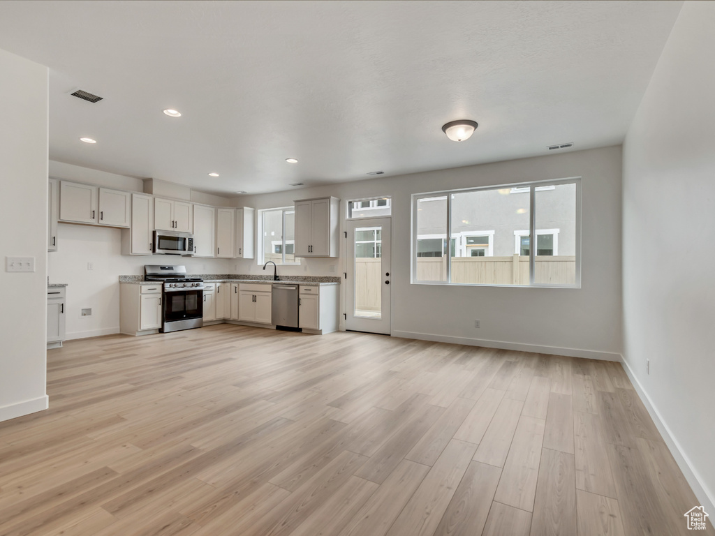 Photo 7 for MLS #2092395 at 2616 N 2125 West #147