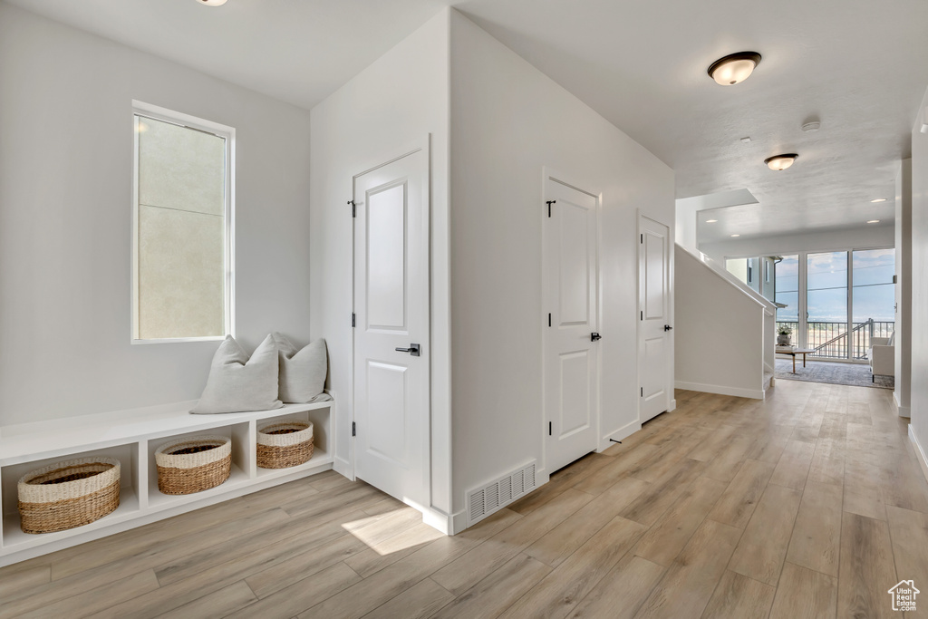 Photo 7 for MLS #2092396 at 6761 S Glade Creek Dr #229