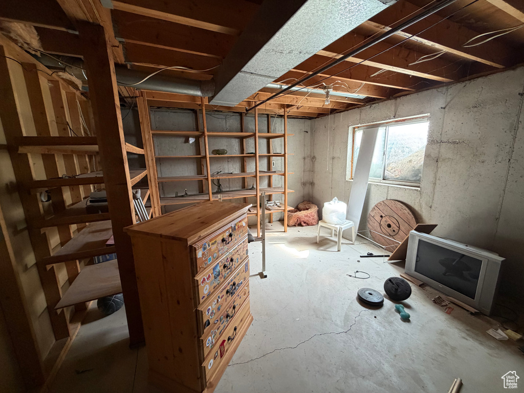 Photo 42 for MLS #2092404 at 675 W 2550 South