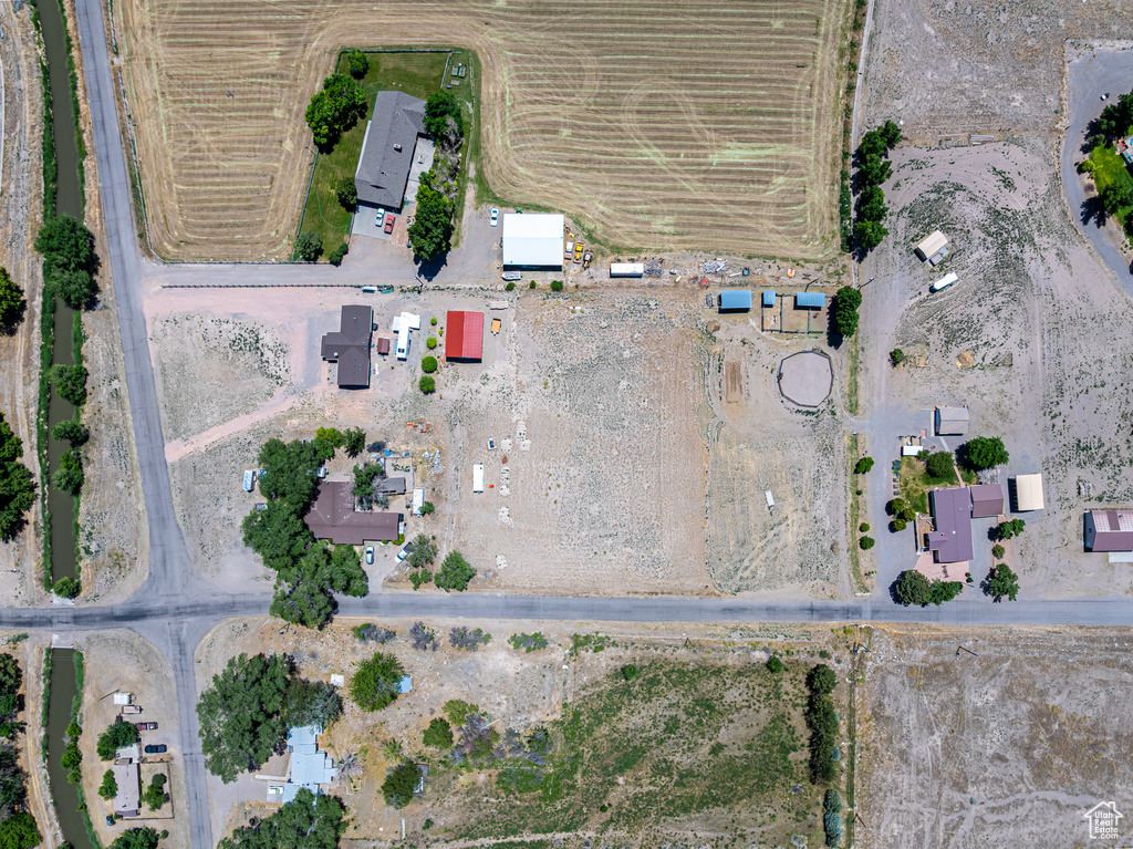 Aerial view of property's location with rural landscape