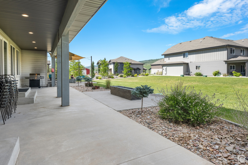 View of patio featuring a residential view