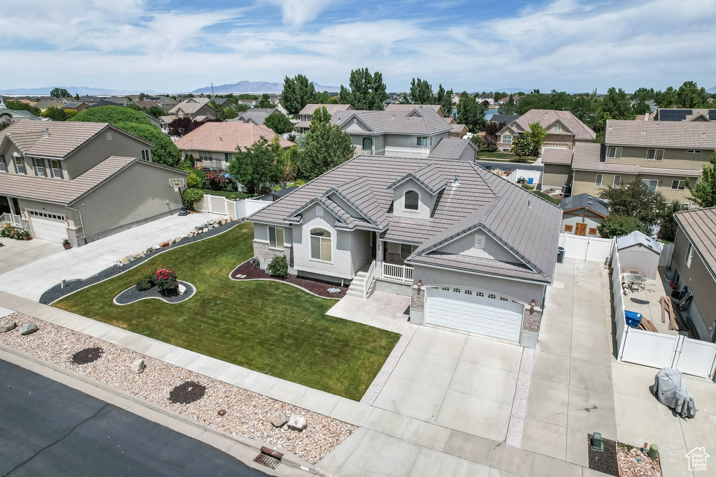 Aerial perspective of suburban area