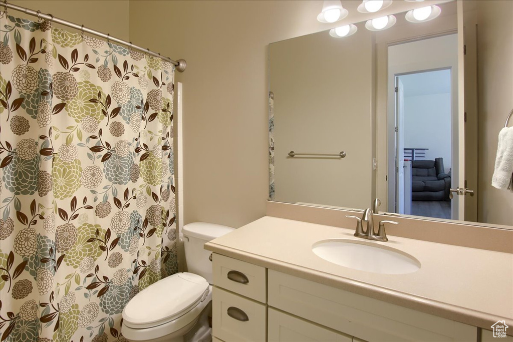 2832 S 1200 W Syracuse, UT 84075