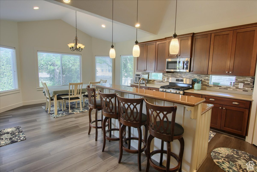 2832 S 1200 W Syracuse, UT 84075